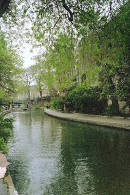 TEXAS S.A. RIVERWALK 3.JPG